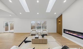 3592 GREAT FALLS Cir, Ann Arbor, MI 48108