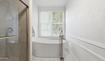 2540 Montyna Ln, Alford, FL 32420