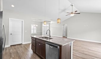 642 Sunny Pond Ln, Aynor, SC 29511