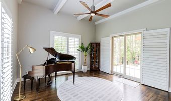 904 NW Oxford Gate, Bentonville, AR 72712