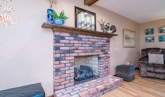22 Beech Hill Rd, Agawam, MA 01030