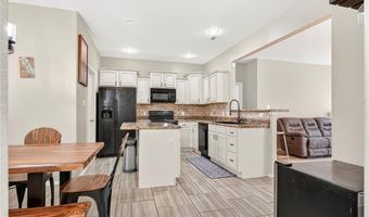 2505 Crestview Ln, Barling, AR 72923