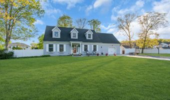 65 Serpentine Dr, Bayville, NJ 08721
