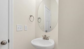 1677 Reservation Rd, Aberdeen, NC 28315