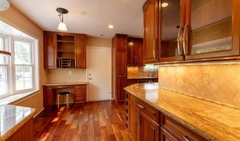 202 HARDY Pl, Rockville, MD 20852