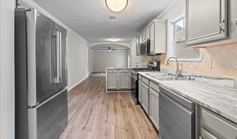 696 Tomahawk Pl, Austell, GA 30168