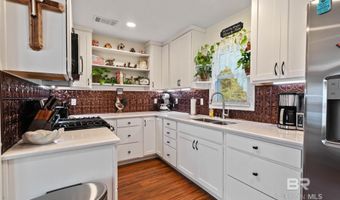 507 E Pine St, Atmore, AL 36502