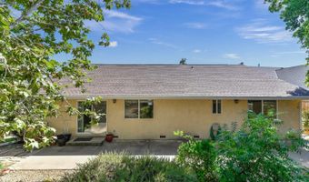 735 Live Oak Dr, Angels Camp, CA 95222