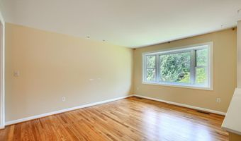 445 RUTH Rd, Arnold, MD 21012