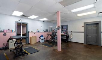 5701 Joe Frank Harris Pkwy NW, Adairsville, GA 30103