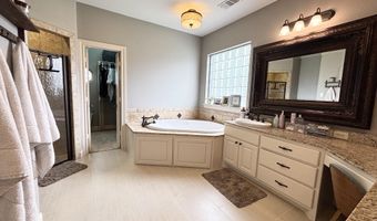 201 Avenue N, Abernathy, TX 79311