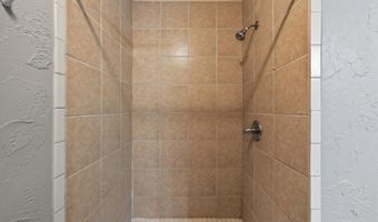 7720 NW 30th Ter, Bethany, OK 73008