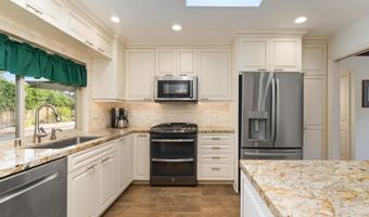 1745 Tamarack Ave, Carlsbad, CA 92008