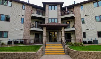 2900 N 4th St #305, Bismarck, ND 58503