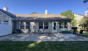 7327 Oak Knoll Dr, Indianapolis, IN 46217