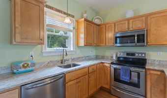 25 Adams Ln, Arundel, ME 04046