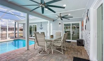 6531 SANTIAGO Ct, Apollo Beach, FL 33572