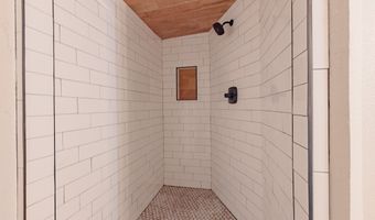 708 NW 8th St, Andrews, TX 79714
