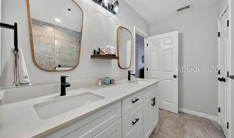 10 Johnston Way 11F, Bluffton, SC 29910