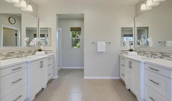 21840 Deer Grass Dr, Escondido, CA 92029