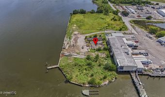 540 Bayview Ave, Biloxi, MS 39530