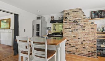 341 Chapel Hill Rd, Atlantic Highlands, NJ 07716