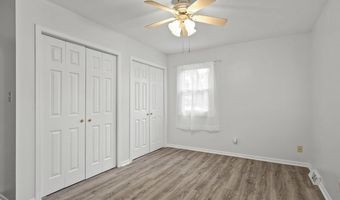 118 W Hawley St, Amboy, IL 61310