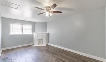2133 Briarwood St, Abilene, TX 79603