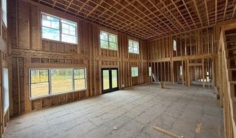 66 S Main St, Berkley, MA 02779
