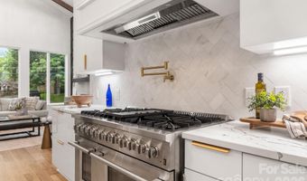809 Crater St, Charlotte, NC 28205