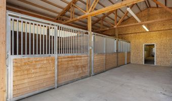 24605 Dodds Rd, Bend, OR 97701