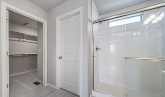 46570 Avery Ln, Bennett, CO 80102