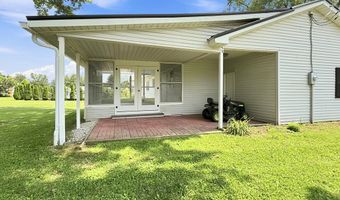 1008 Columbus Cir S, Ashland, OH 44805