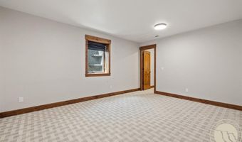 5345 Mule Deer Ct, Billings, MT 59106