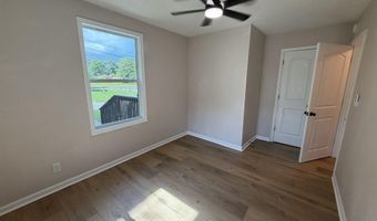 408 OAK Ln, Anniston, AL 36206