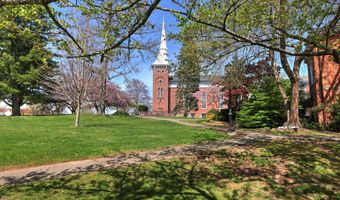 211 Montowese St 1st floor, Branford, CT 06405