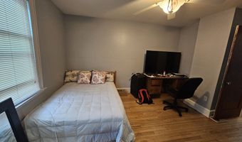 58 Waverly Pl, Bridgeport, CT 06610