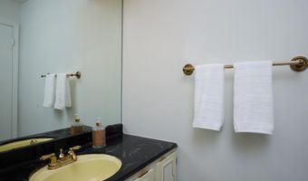 7811 CHARLESTON Dr, Bethesda, MD 20817