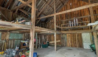 239 Wentworth Rd, Brookfield, NH 03872