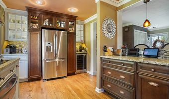 690 Garnette Rd, Akron, OH 44313