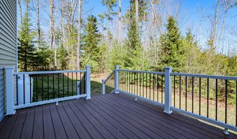 31 Pennywhistle Dr, Windham, ME 04062