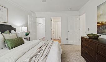 3037 Barclay Way, Ann Arbor, MI 48105