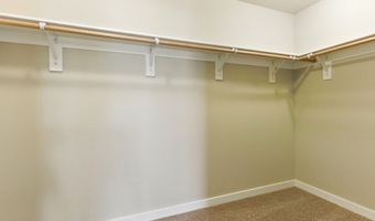 268 SW 204TH Ter, Beaverton, OR 97006