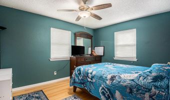 2268 Tanglewood St, Weatherford, TX 76085