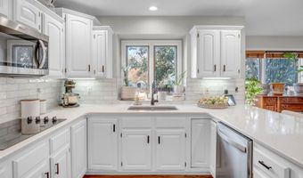 9 Flanigan Ct, Augusta, KS 67010