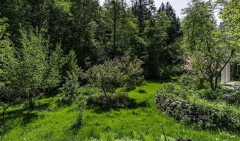 1800 Neil Creek Rd, Ashland, OR 97520