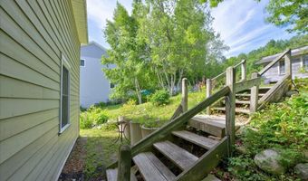 104 Front St, Belfast, ME 04915
