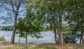 130 Lake Iliff Rd, Andover, NJ 07860