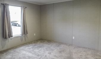 37 Jacob Rd, Belfast, ME 04915