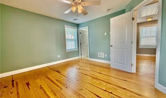 52 Bedlow Ave, Newport, RI 02840